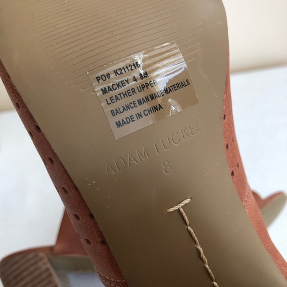 New Adam Tucker Mackey Cognac Laser Cut Leather Peep Toe Heeled Mules Woman’s 8M - Picture 12 of 13